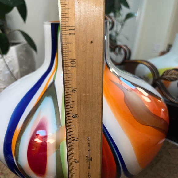 Beautiful Vase - Picture 8 of 8